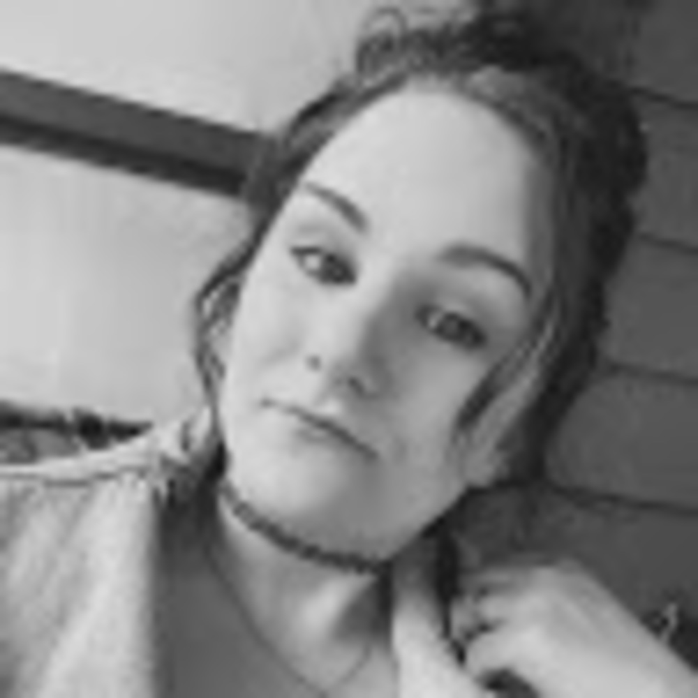 Meet your Posher, Celina